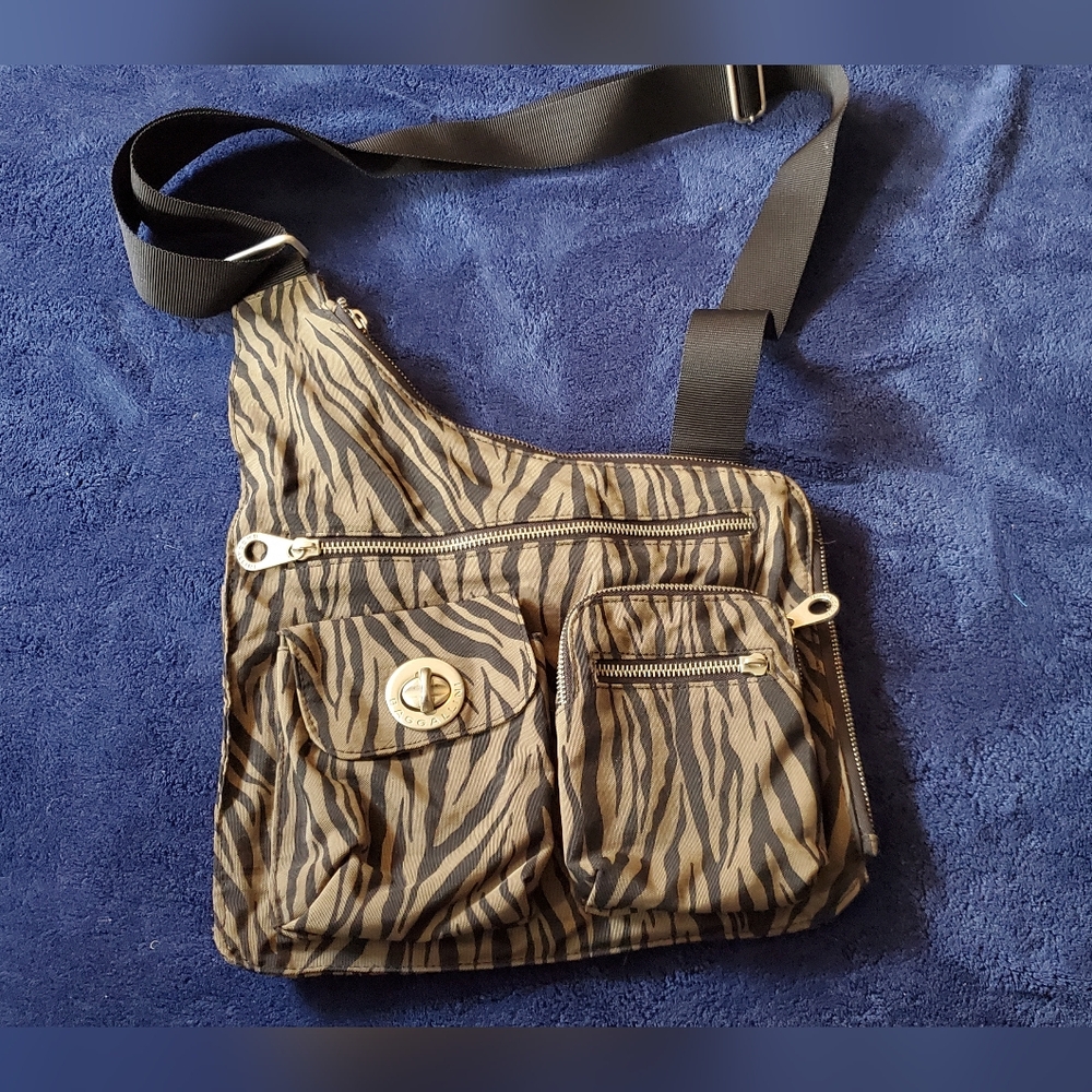 Stylish Zebra Print Crossbody Bag